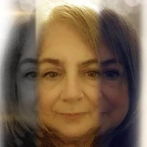 Meet your Posher, Suzanne